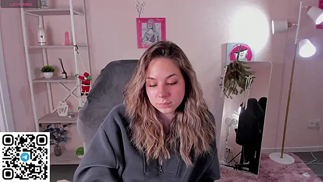 Al1ice_Moures's cam snapshot