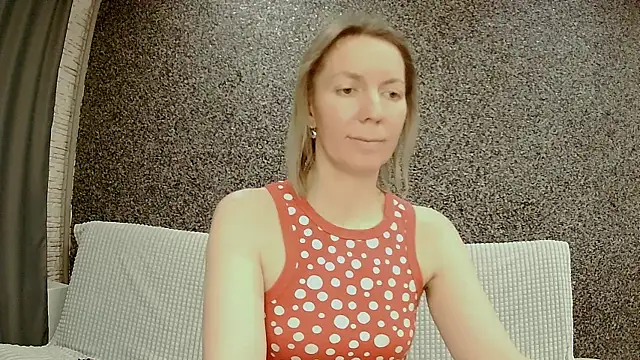 Amanda_Luxe's cam snapshot