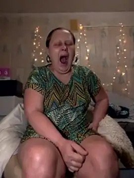 Tupo070481's cam snapshot