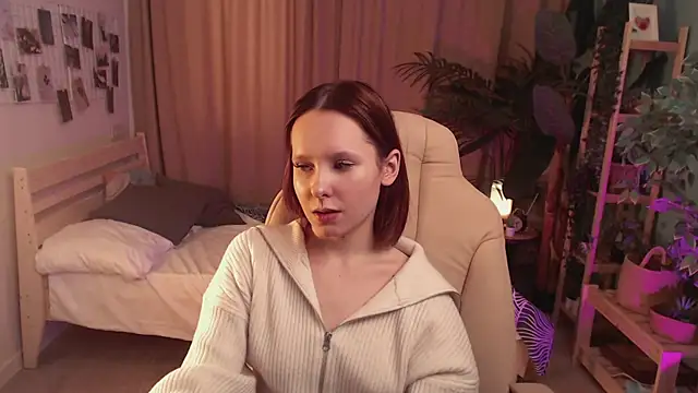 Haya_Harareet's cam snapshot