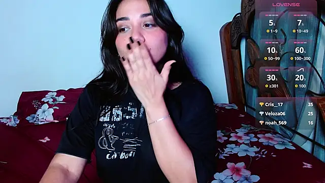 Lune_Claire's cam snapshot