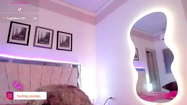 FuckingYoungs's cam snapshot