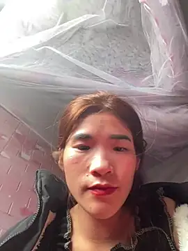 Mina-pusy's cam snapshot