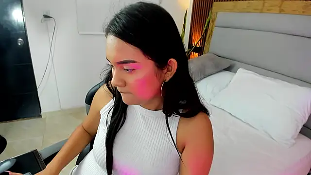 mara08_'s cam snapshot