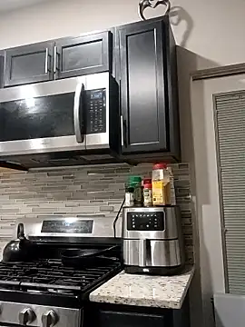 MRHANDSOME3800 live sex cam