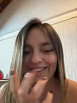 Miia_Millerr's cam snapshot