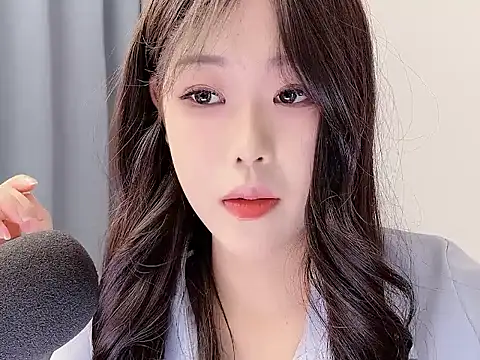 smalldaisy live sex cam