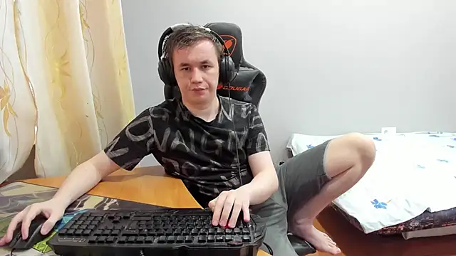 iliaskrislove live sex cam