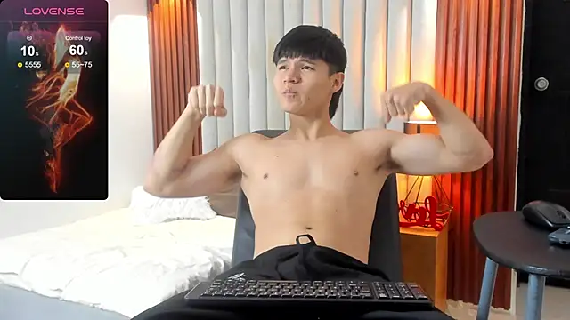 Ryo_kush live sex cam