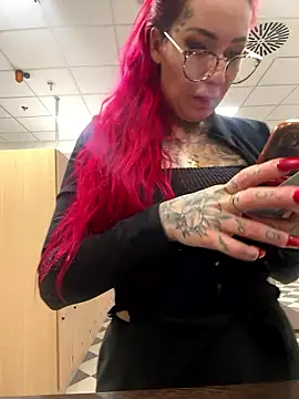 Mia-Fuchs live sex cam