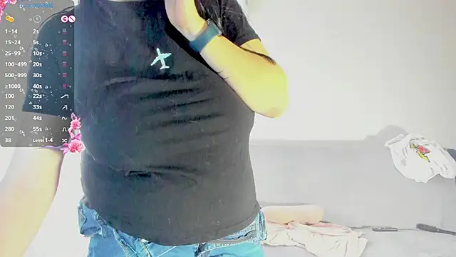 viki_love77 live sex cam