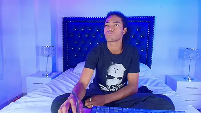 Cristal_and_luke live sex cam