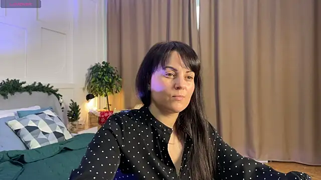 _SilkyShadow_'s cam snapshot