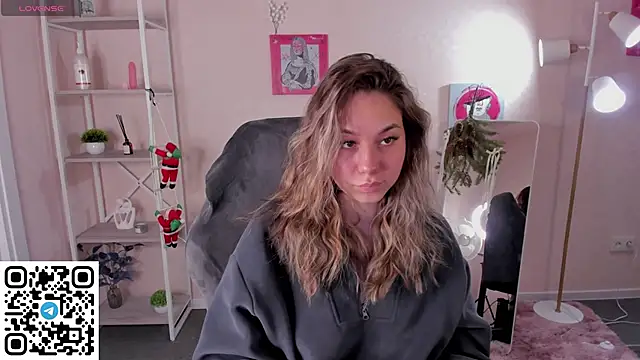 Al1ice_Moures's cam snapshot