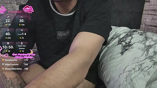 Rich_Couple_69 live sex cam