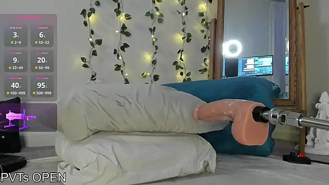 Peaches_N_Kreme's cam snapshot