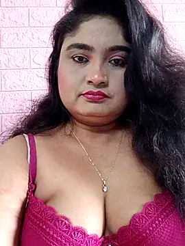 hornyriyanka live sex cam