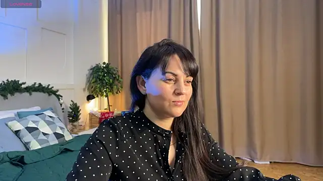 _SilkyShadow_'s cam snapshot