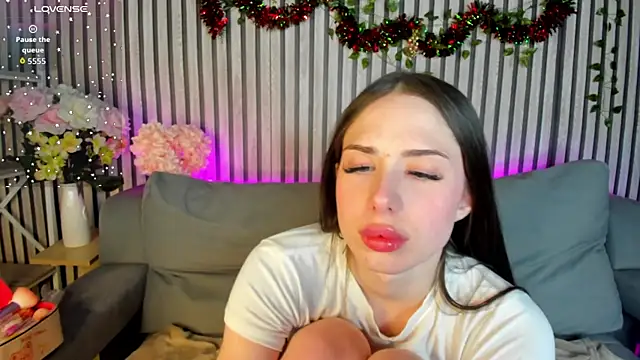 Lana_Stones's cam snapshot