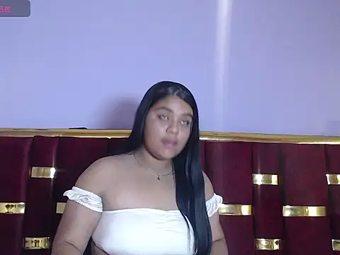 ALICE_GLOW_'s cam snapshot