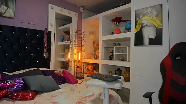 Zaira_sofiaa live sex cam