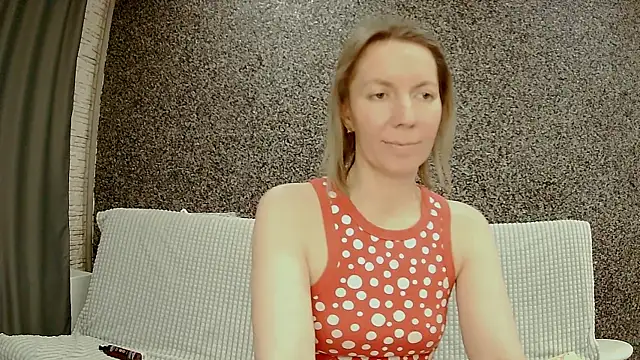 Amanda_Luxe's cam snapshot