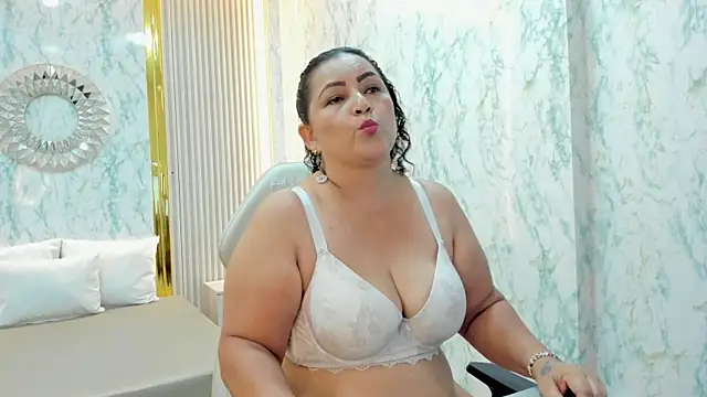 AnaVelveet's cam snapshot