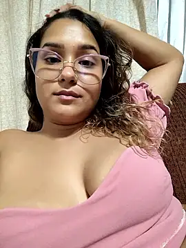 BrendaGirs live sex cam