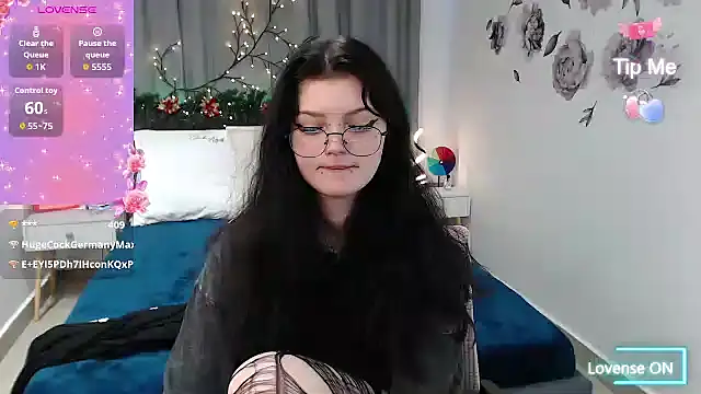 MileyRood live sex cam