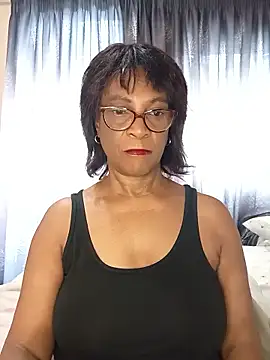 Hotgrannyx live sex cam