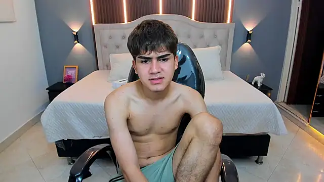 Tommy18__ live sex cam