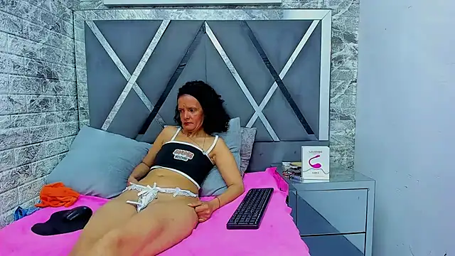 YanetRose's cam snapshot