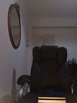 aleds17668 live sex cam