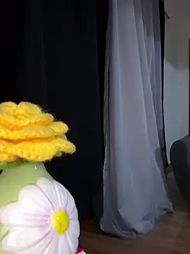 LuceroRm's cam snapshot