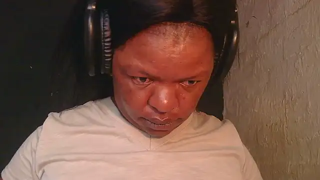 ebony_rose11's cam snapshot