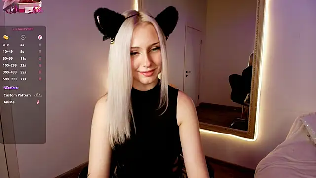 CatEyePro live sex cam