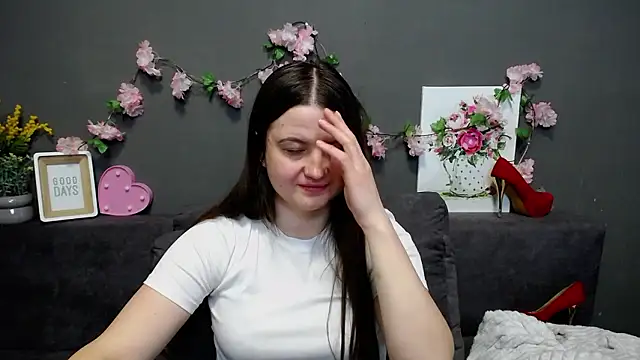 MavkaCute live sex cam