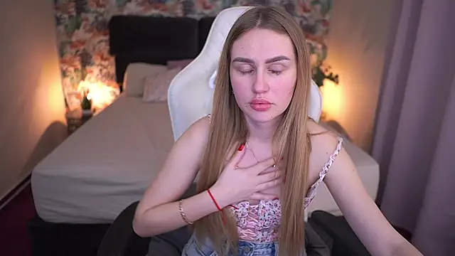 GabriellaJass live sex cam