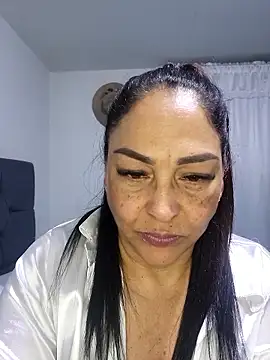 Gina_Myers live sex cam