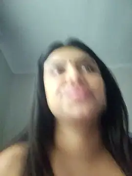 Indian_GlowingMiax live sex cam