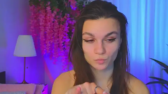 EvaHair live sex cam