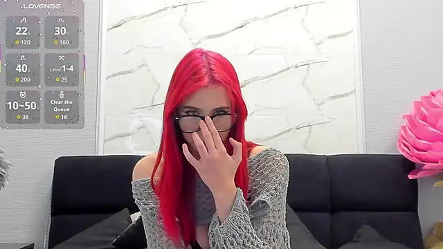 Lia_Six's cam snapshot