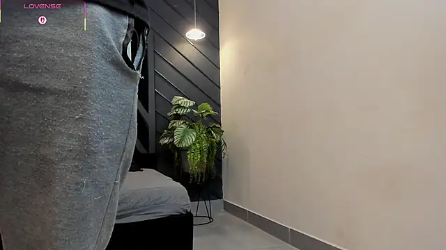 marco_garciia_ live sex cam