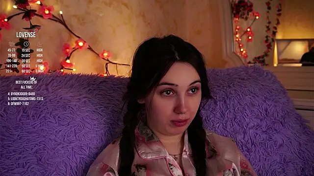 GillianDowdey's cam snapshot