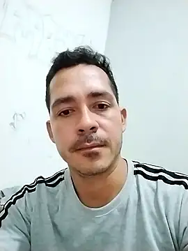 Logan-hetero live sex cam