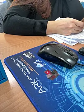 ThuPhuong-Tr's cam snapshot