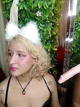 ahsly_Zam live sex cam