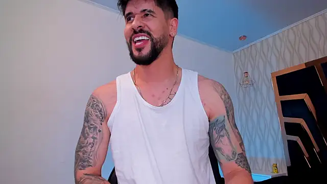 Petesevans live sex cam