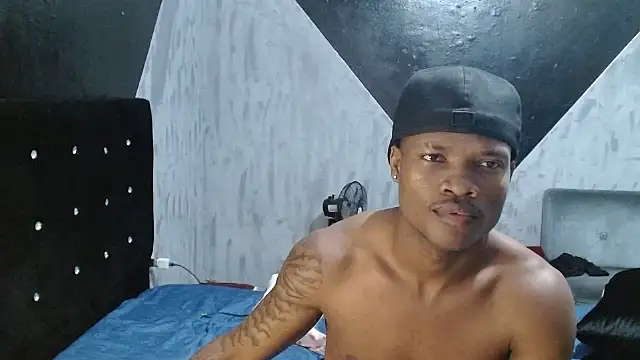 MiguelAngelxl live sex cam