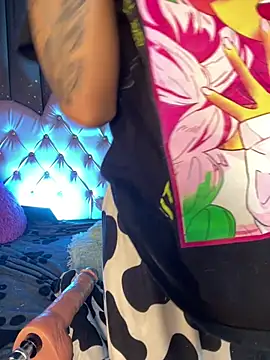 Naugth_channel_ts live sex cam